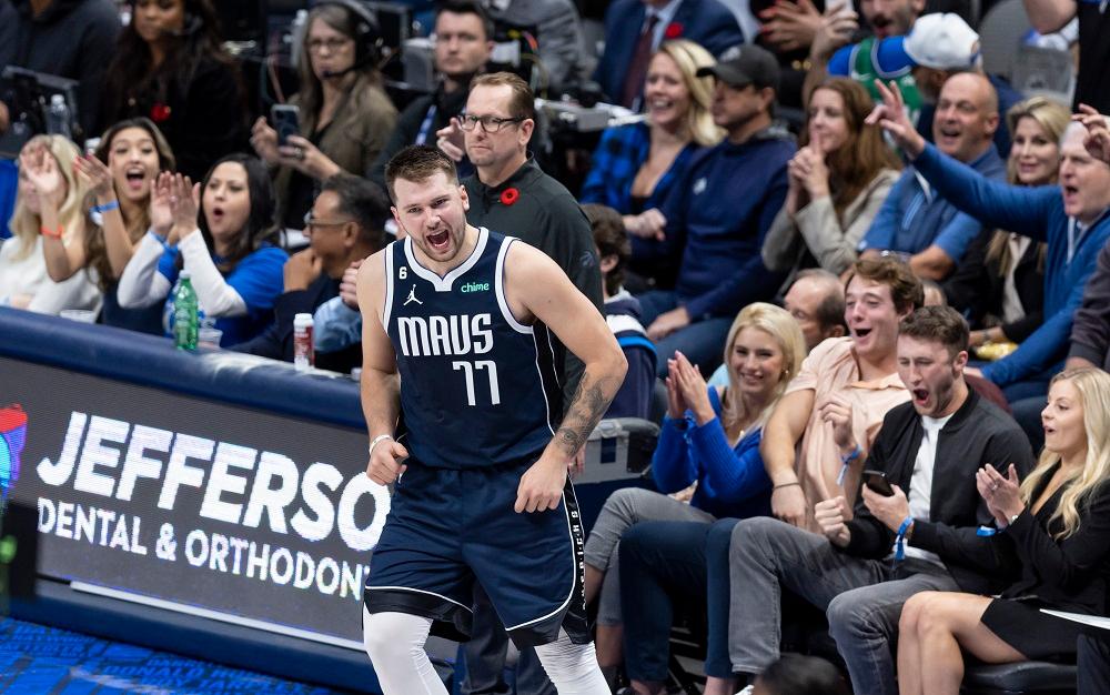 Magični Dončić ušao u historiju u NBA lige, u leđa mu gleda legendarni Džordan