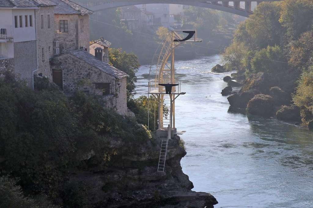 UNESCO reagovao na gradnju u blizini nekropole Radimlja i Starog mosta u Mostaru