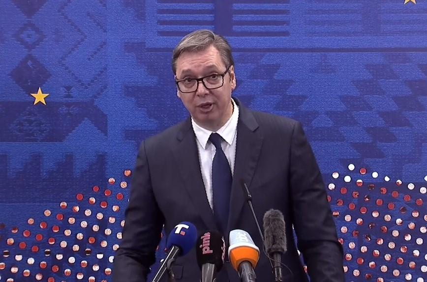 Aleksandar Vučić čestitao Hrvatima, pa otkrio za koga je navijao u duelu "Vatrenih" i Japana