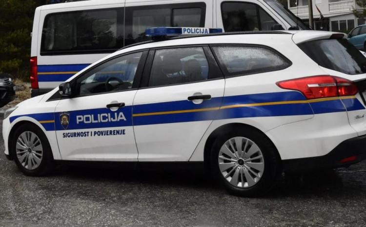 Policija na terenu - Avaz