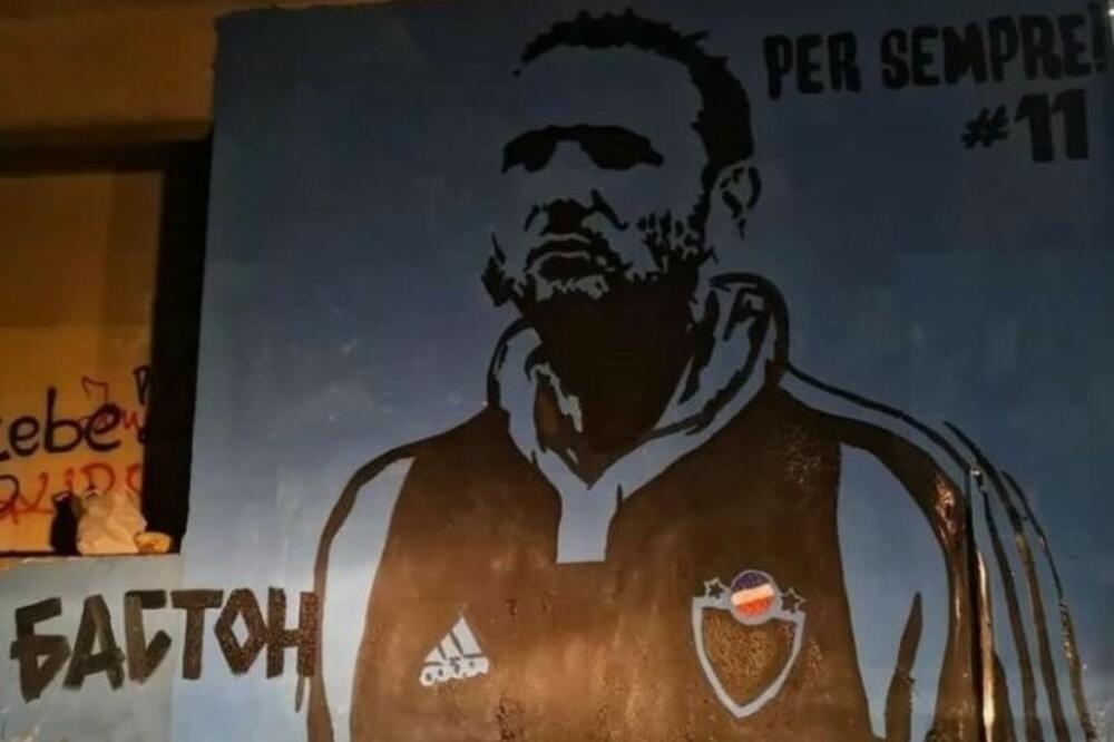 Mural Mihajlovića u Podgorici - Avaz
