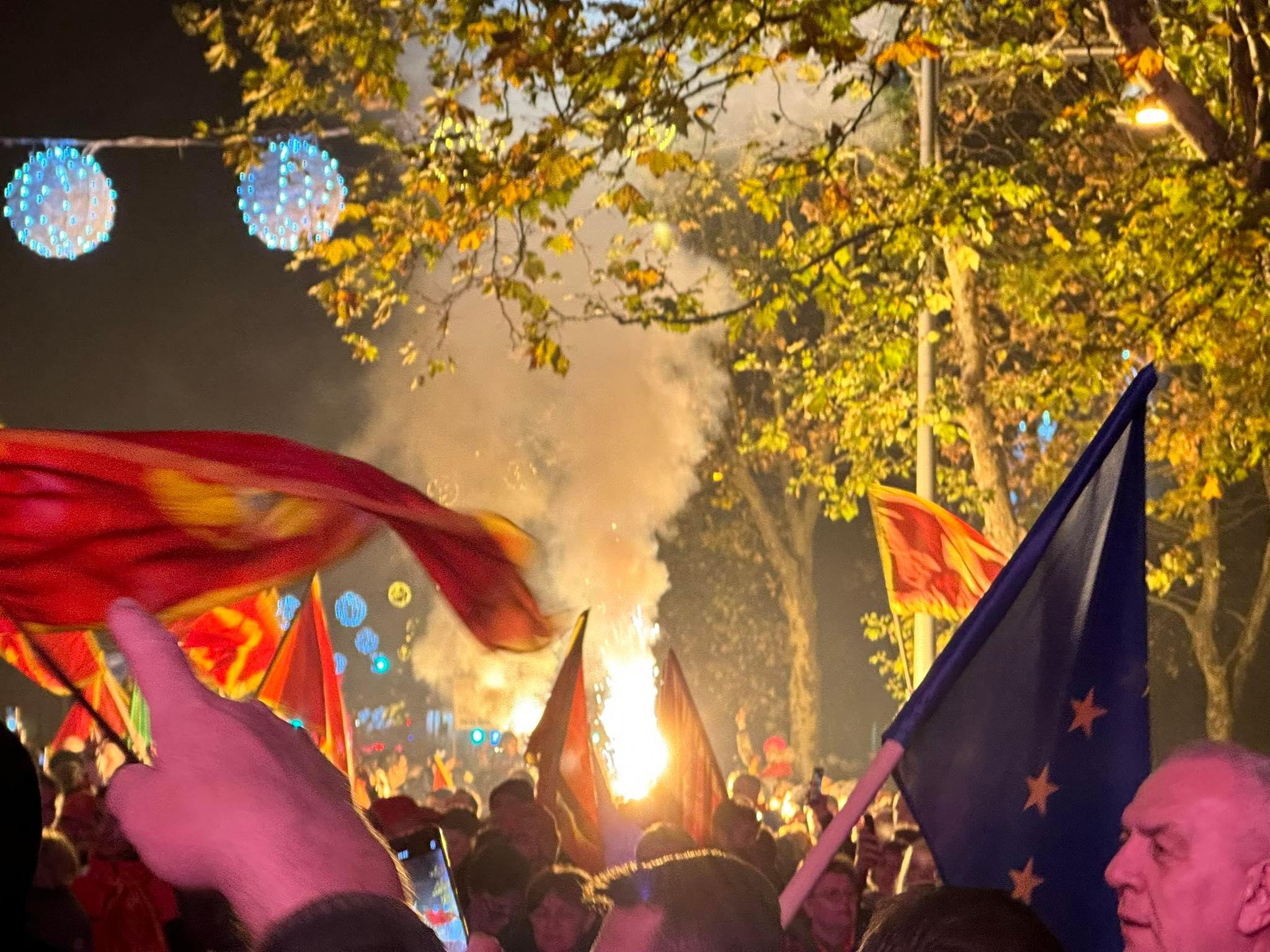 Počeo protest pokreta "Ima nas" ispred Skupštine Crne Gore