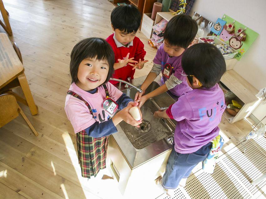 Snimak iz vrtića u Japanu obišao svijet: Šta sve možemo naučiti od njih