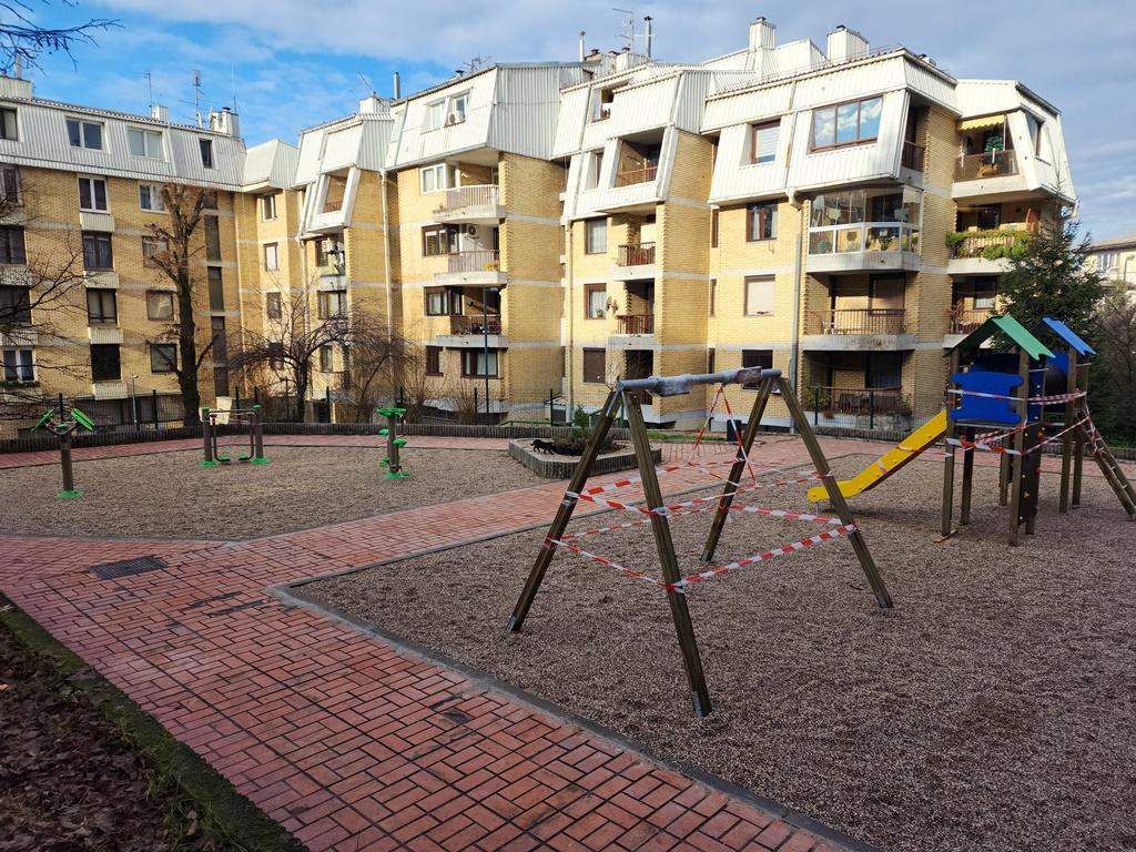 Mladi sa Breke dobili novi dječiji i street workout park - Avaz