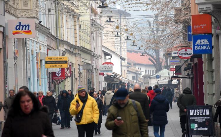 U BiH danas pretežno oblačno, evo kakvo nas vrijeme očekuje za Novu godinu