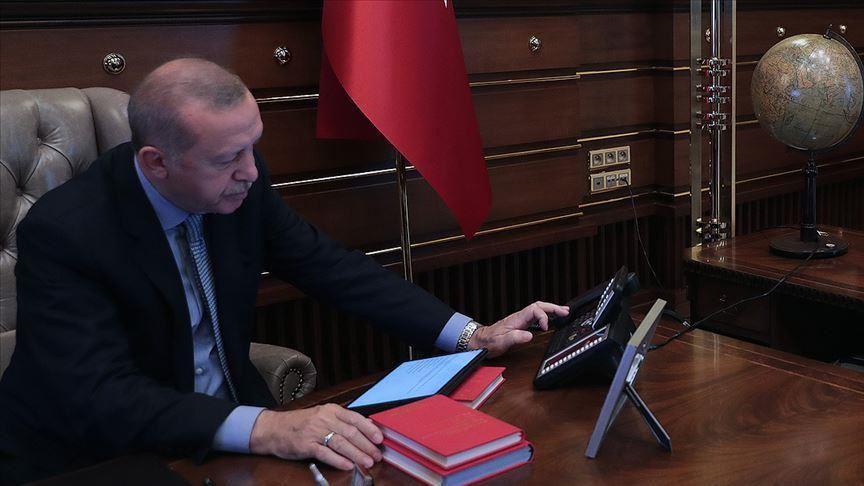 Erdoan će sutra telefonski razgovarati sa Putinom i Zelenskim