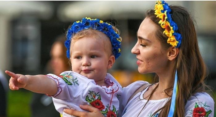 Ukrajina: Supruge vojnika se osiguravaju za potomstvo - Avaz