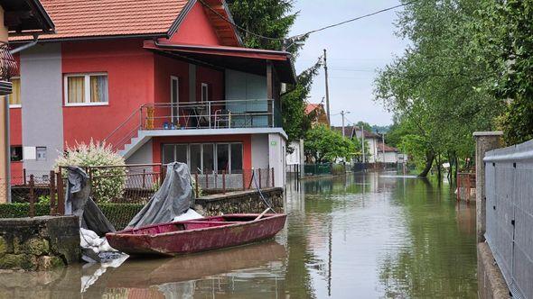 Poplave - Avaz