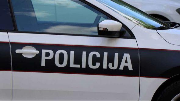 Policija  - Avaz