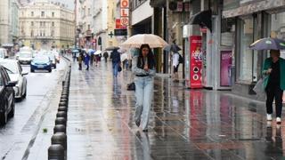 Video / Nevrijeme u glavnom gradu, pogledajte šta smo zabilježili na ulicama Sarajeva