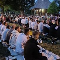 Proučen tradicionalni mevlud i zikr na Karićima: Izvor velike inspiracije i duhovnosti