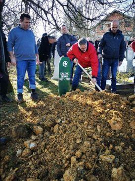 Dženaza klanjana danas  - Avaz