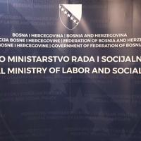 U augustu na federalnom dječijem dodatku 74.587 djece