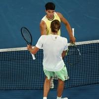 Šok u Australiji: Zverev briljantnom partijom srušio Alkaraza