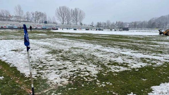 Ovako izgleda teren stadiona u Srebreniku - Avaz