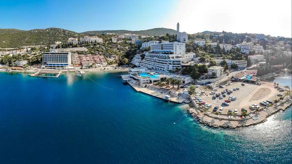 Neum: Popularna destinacija - Avaz