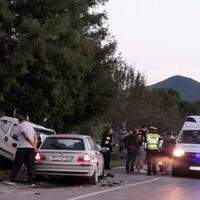 Težak udes u Vozući: Pet osoba povrijeđeno u sudaru dva automobila