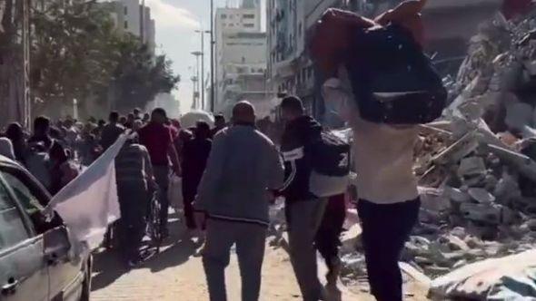 Palestinci bježe iz svojih domova ka jugu Gaze - Avaz