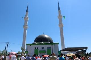 Svečano otvoren Islamski centar i džamija u džematu Donji Humci