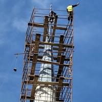 Postavljen alem na 22. džamiju koja se obnavlja u Srebrenici