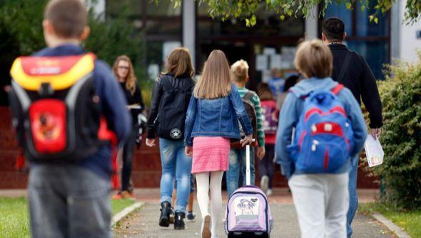 Težak period pred povratak u školske klupe - Avaz