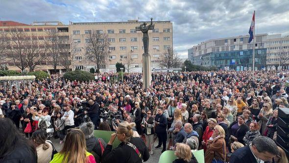 S protesta - Avaz