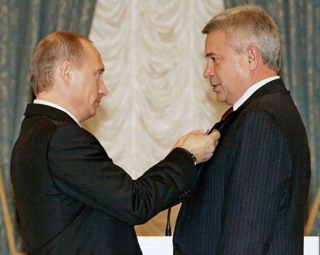 Vladimir Putin i Vagit Alekperov - Avaz