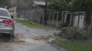 Video / Jako nevrijeme pogodilo Tuzlu, saobraćaj otežan