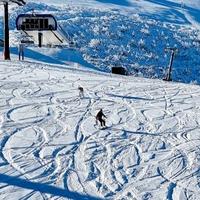 Na Bjelašnici palo 188 centimetara snijega, zatrpana i Tuzla 