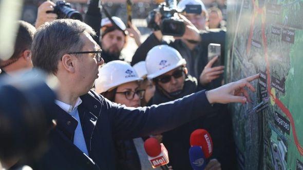 Aleksandar Vučić - Avaz