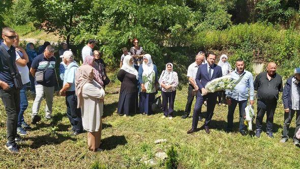 Kuća u Pionirskoj ulici: Jedna od dvije višegradske žive lomače - Avaz