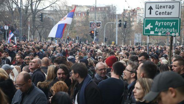 Sa protesta u Beogradu - Avaz