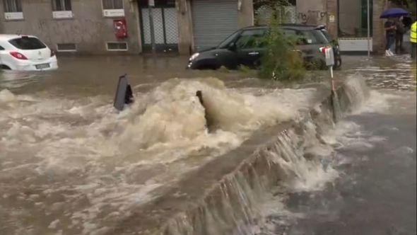 Poplave u Italiji - Avaz