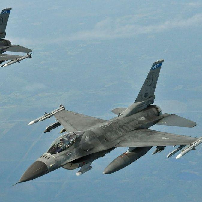 Uoči neustavne proslave u RS: Slavni američki borbeni avioni F-16 danas će nadlijetat BiH