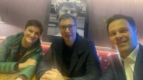 Ana Brnabić, Aleksandar Vučić i Siniša Mali - Avaz