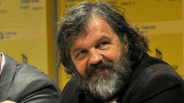 Kusturica: Pravdao srednji prst za crnogorsku himnu - Avaz