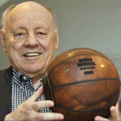 Mirko Novosel: 86. godišnjica rođenja najtrofejnijeg košarkaškog trenera