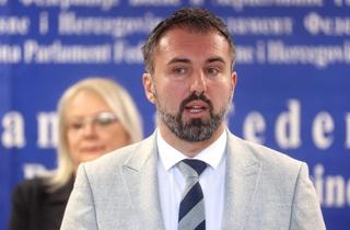 Potpredsjednik Igor Stojanović: Federacija je blokirana, Šmit mora intervenirati