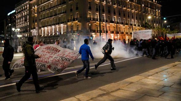 Grčka protesti - Avaz