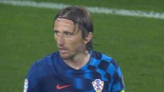 Ljuti Modrić psovao poznatom sudiji: "Je**m ti mater ćelavu"