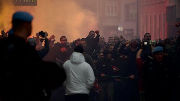 Korteo navijača Sarajeva - Avaz