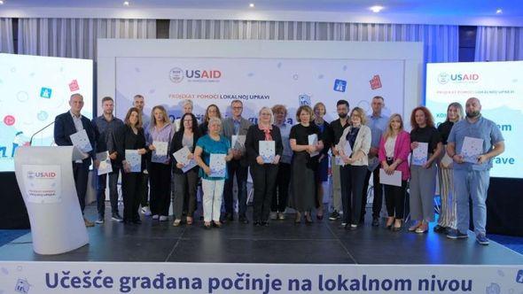 USAID - Avaz