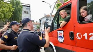 Stanivuković na protestima: Spreman sam da do kraja branim gradsku imovinu