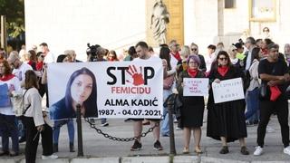 Protesti u Sarajevu protiv femicida pod sloganom "Niti jedna više!"