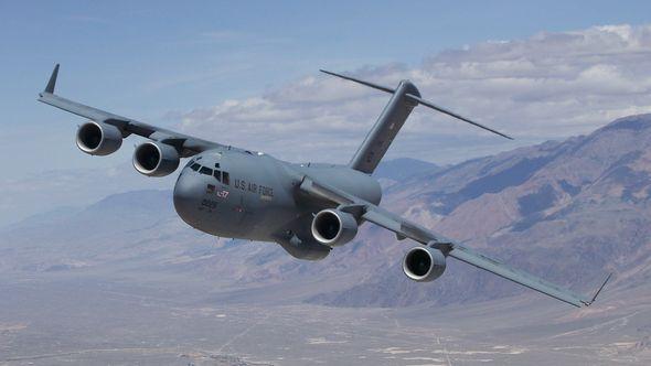 Avion C-17  - Avaz