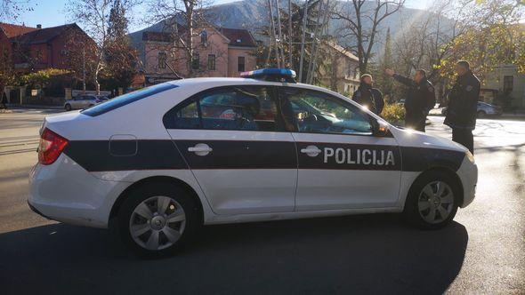 Pozvana policija - Avaz