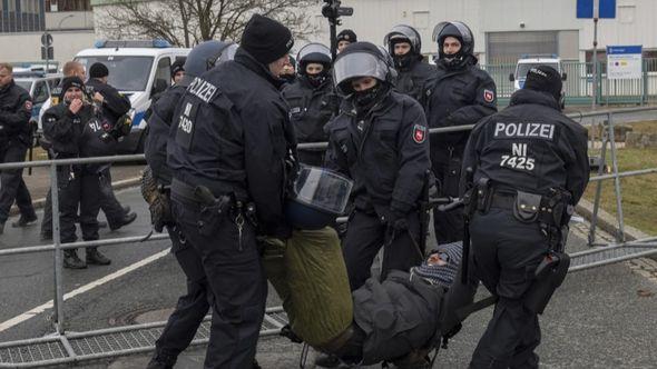 Protesti u Njemačkoj - Avaz