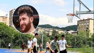 Nurkić podijelio fotografije s terena koji je poklonio Tuzli: Jusuf je uspio u svojoj namjeri