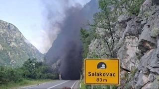 Detalji nesreće u kojoj je poginula jedna osoba: Kamion se zapalio nakon sudara s dva vozila