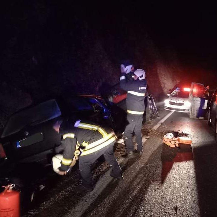 Nesreća kod Konjica: Jedna osoba teško povrijeđena, intervenisali i vatrogasci